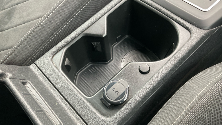 Volkswagen Golf 1.4 TSI eHybrid Style 5dr DSG Hatchback